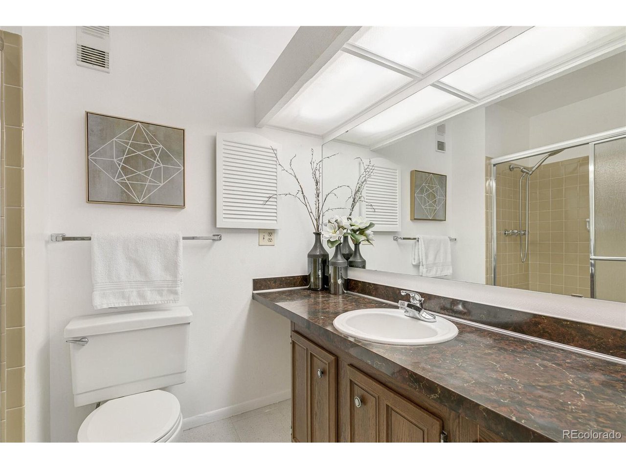 10672 W Florida Ave C