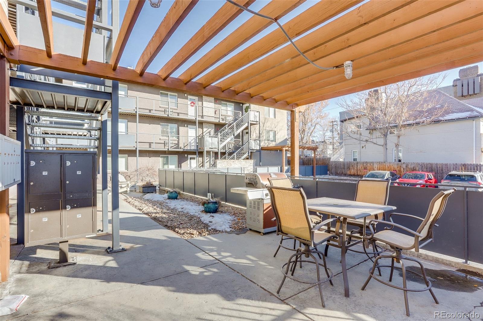 120 S Pennsylvania Street Unit: 104
