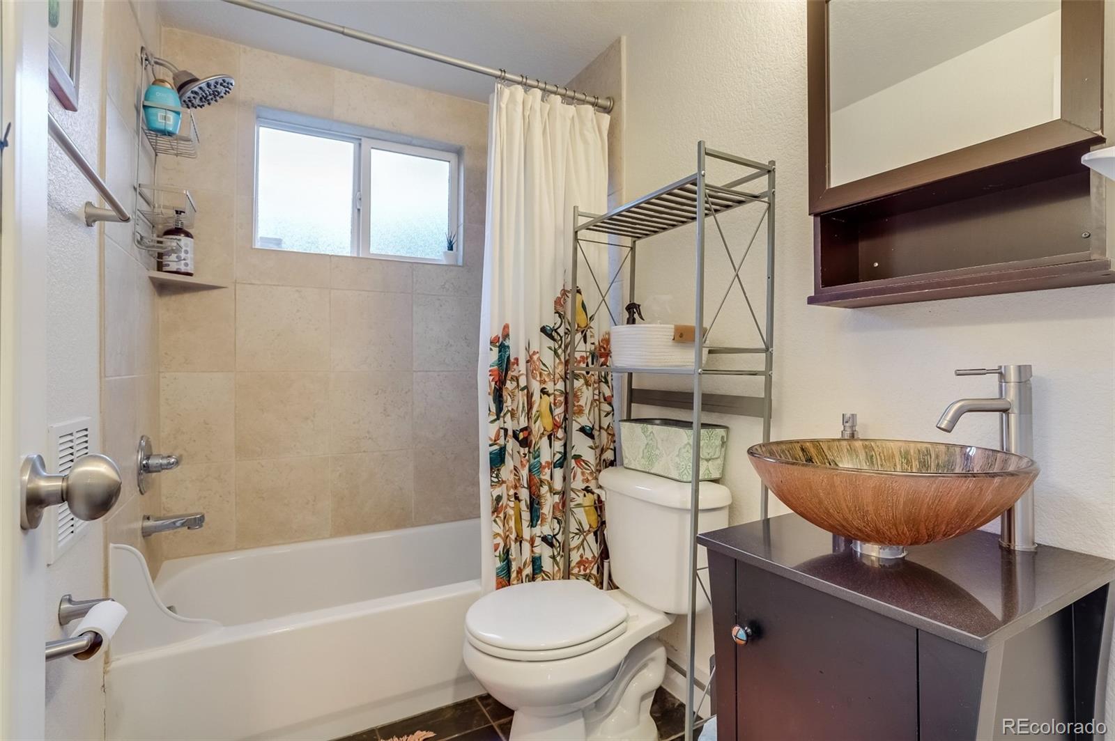 120 S Pennsylvania Street Unit: 104