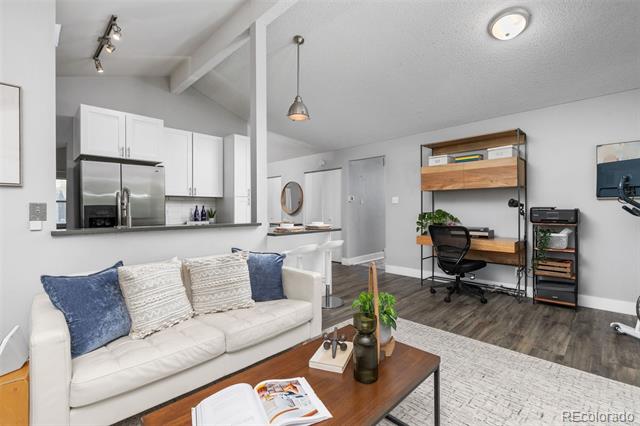 5265 Scranton Court