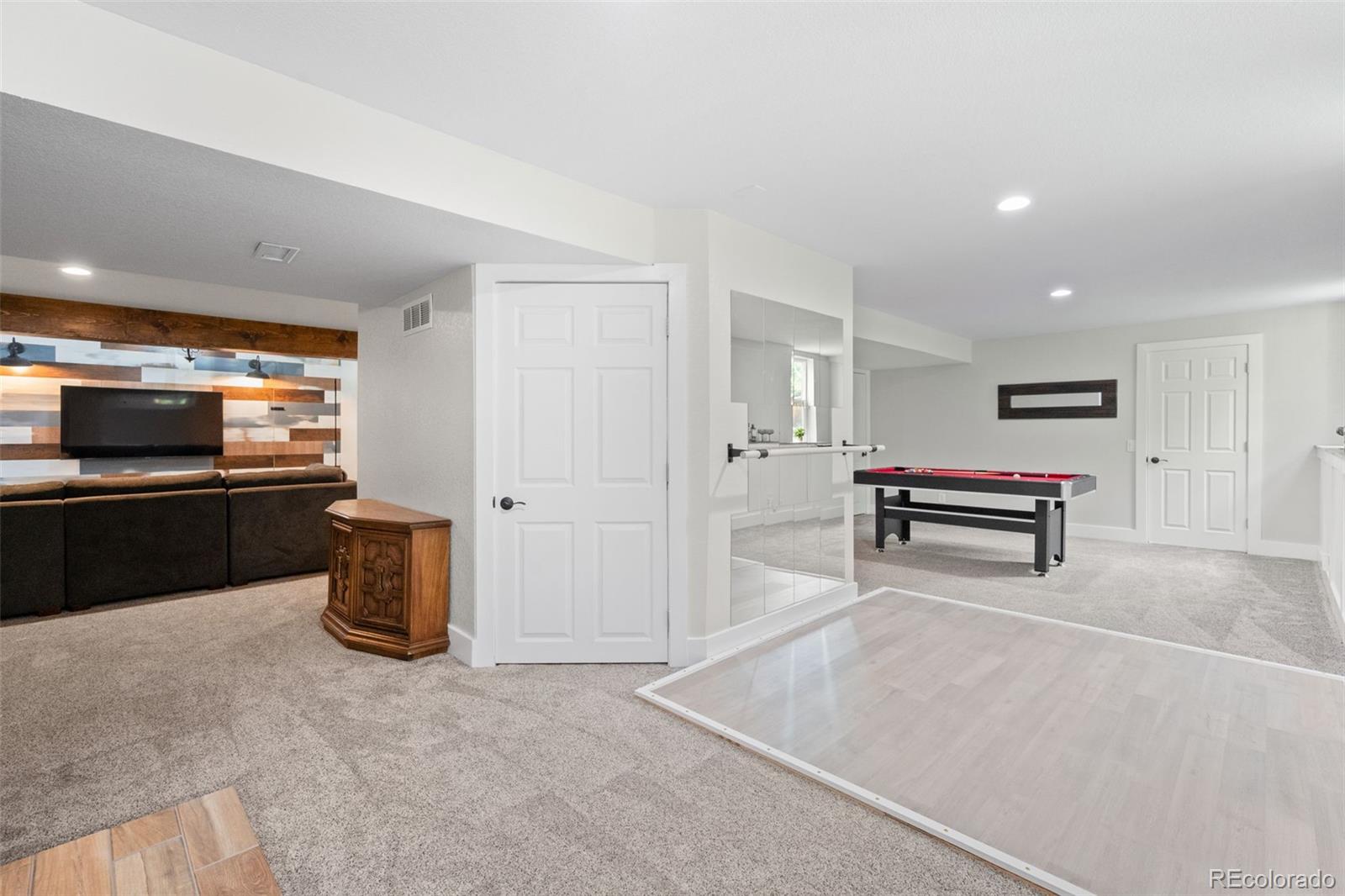 9868 Sylvestor Road