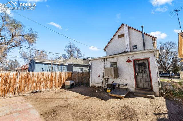 1437 Cypress Street