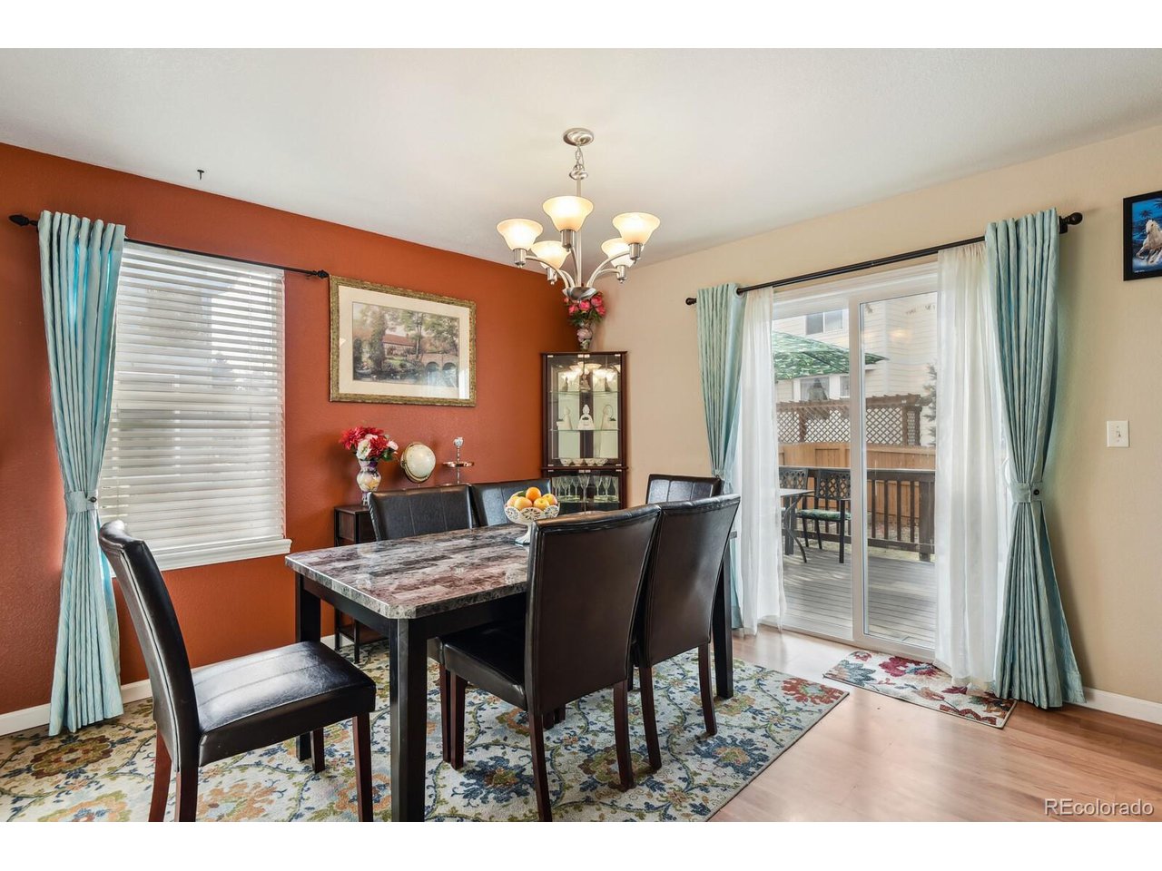 384 Woodson Dr