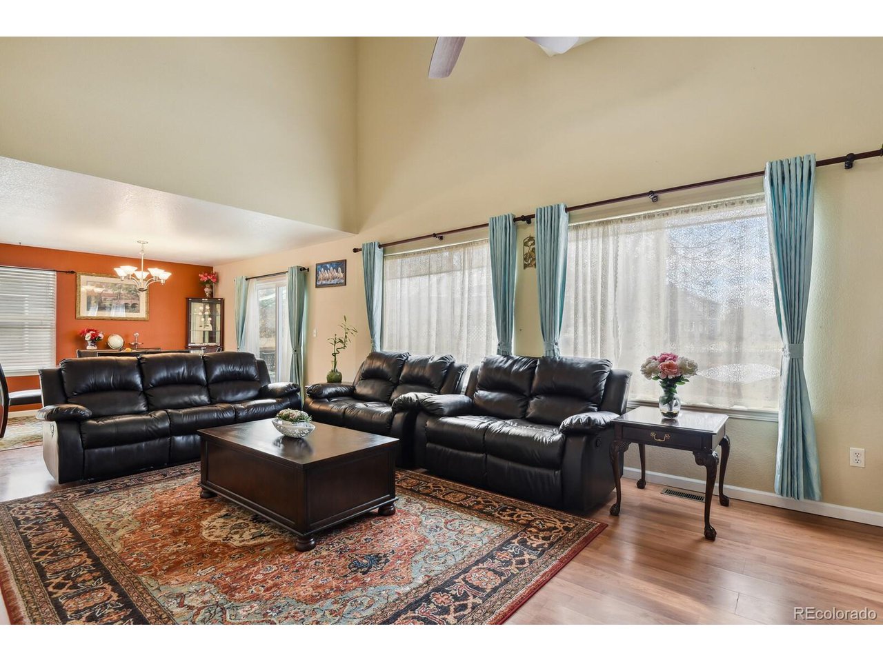 384 Woodson Dr