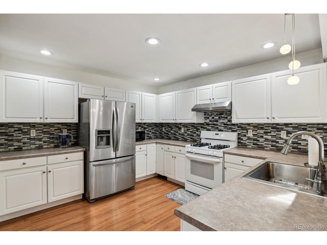 384 Woodson Dr
