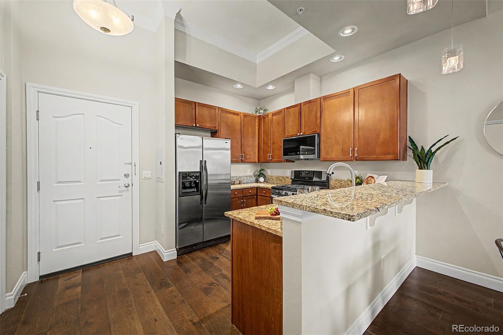 1700 N Emerson Street Unit: 205