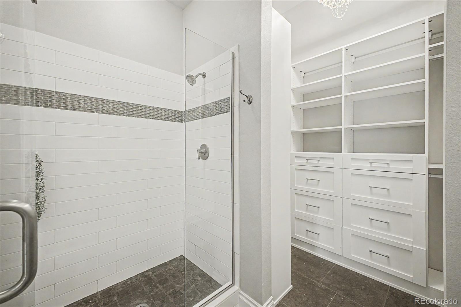 1700 N Emerson Street Unit: 205
