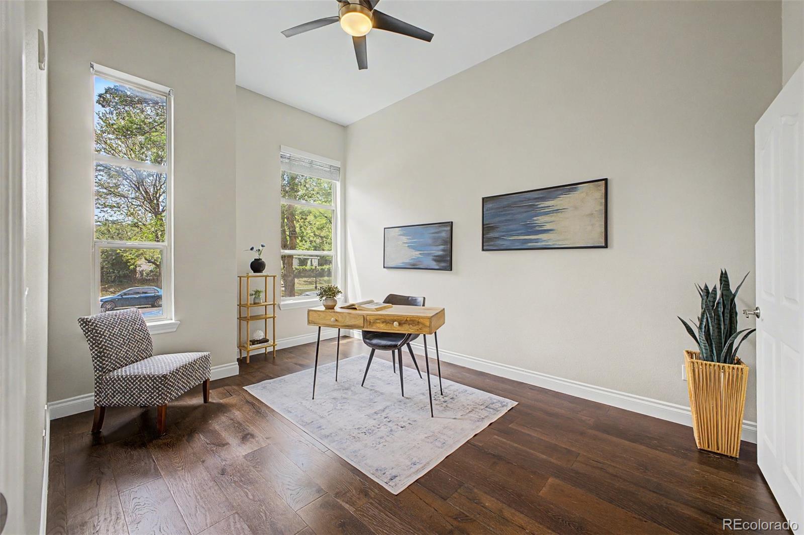 1700 N Emerson Street Unit: 205