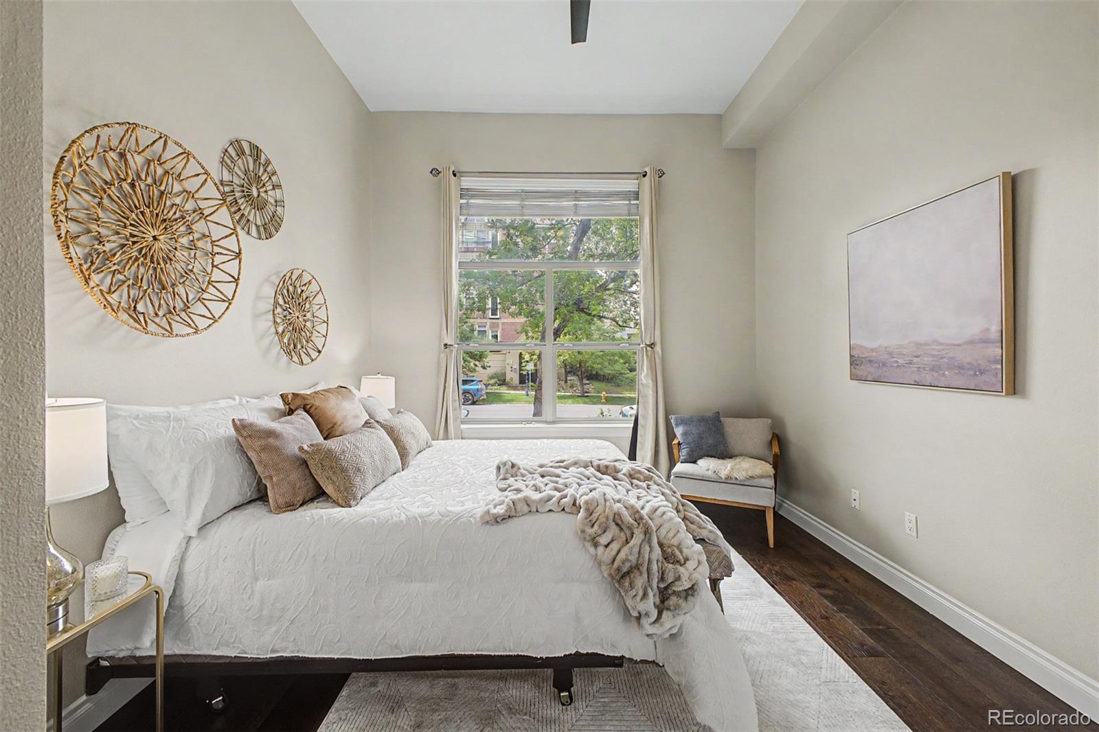 1700 N Emerson Street Unit: 205
