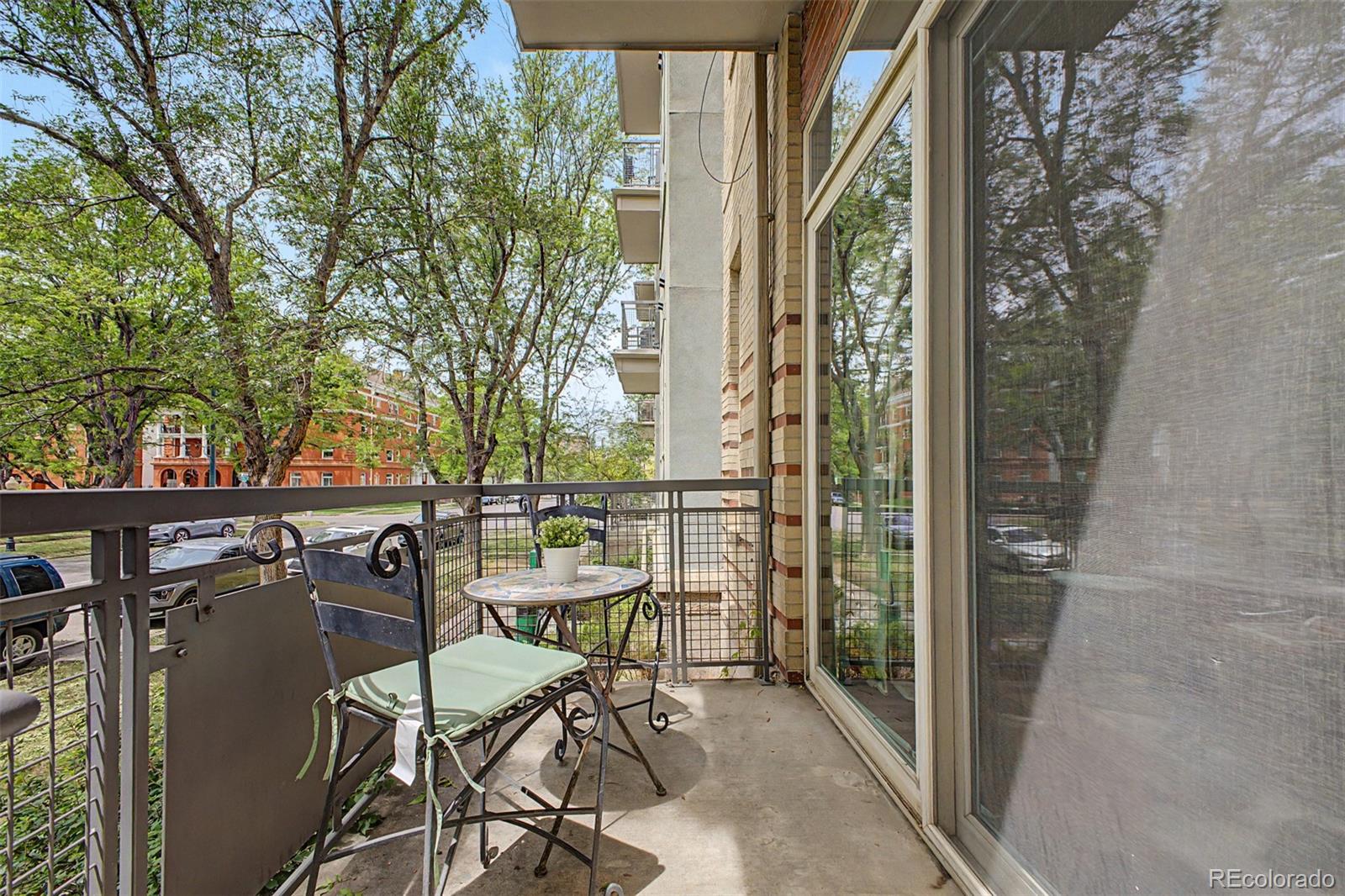 1700 N Emerson Street Unit: 205