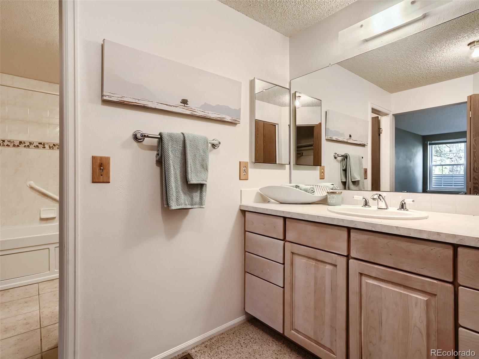 5565 W 76th Avenue Unit: 1201
