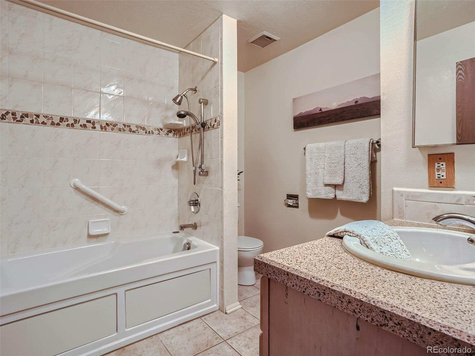 5565 W 76th Avenue Unit: 1201