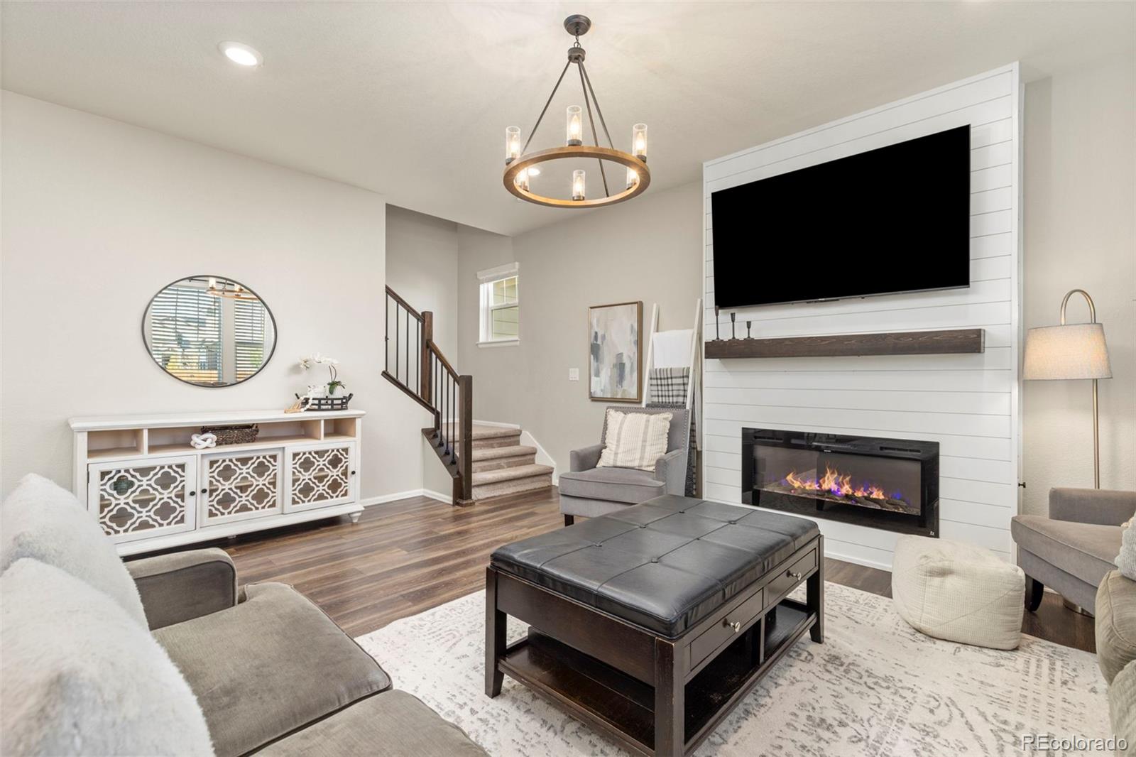 24723 E Tennessee Place