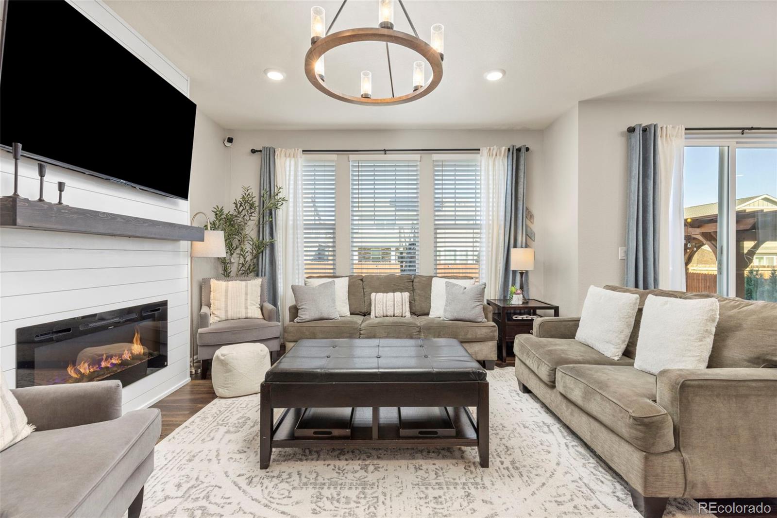 24723 E Tennessee Place