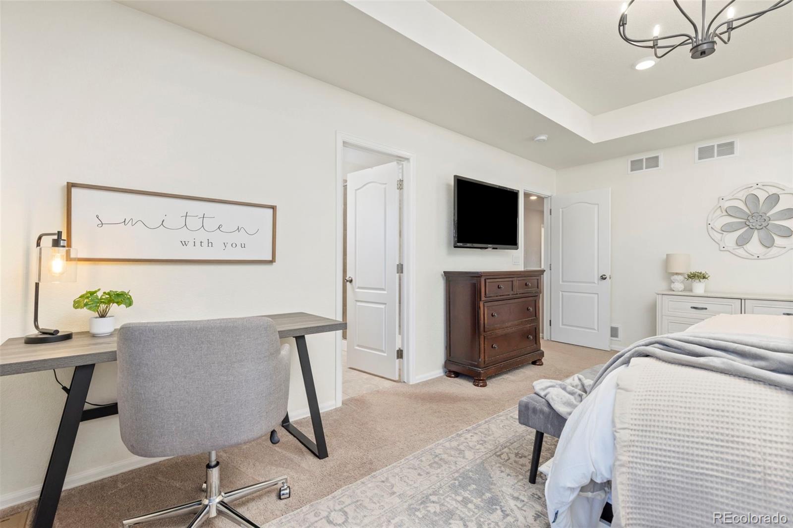 24723 E Tennessee Place