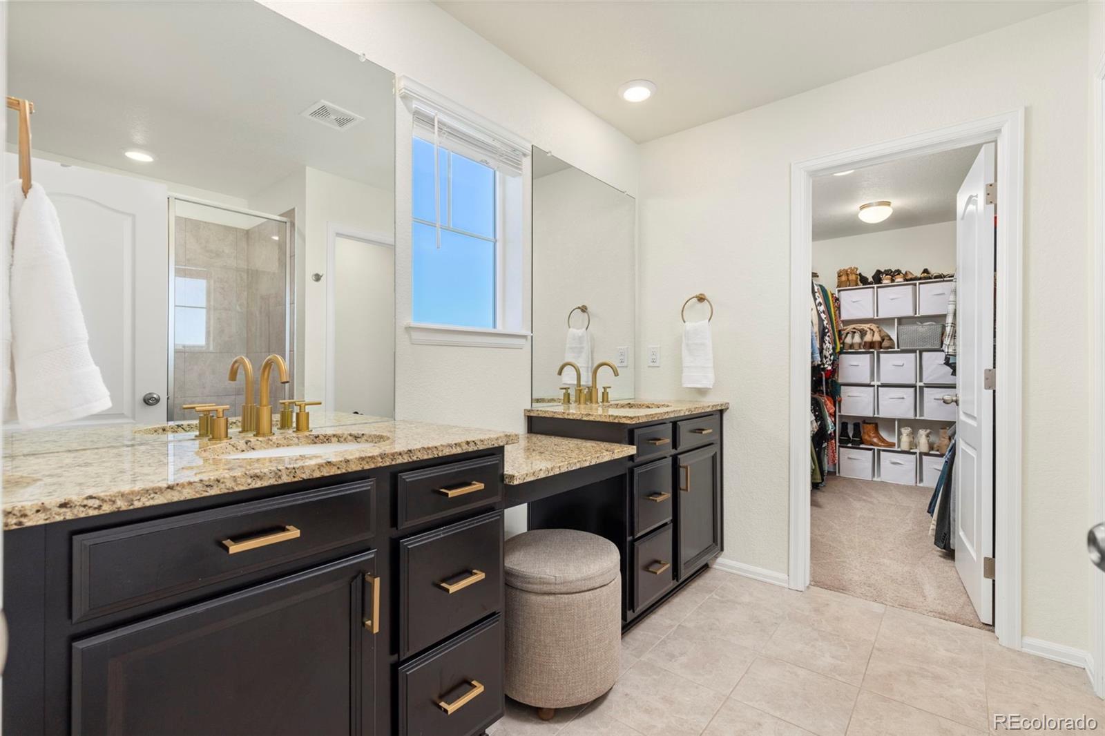 24723 E Tennessee Place