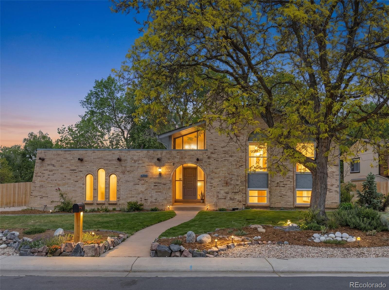 1292 Cedar Street
