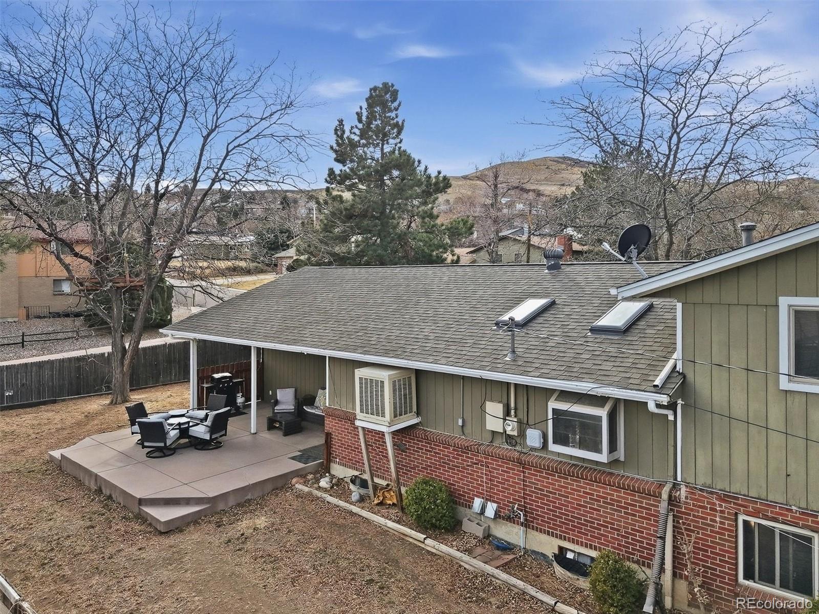 412 S Devinney Street