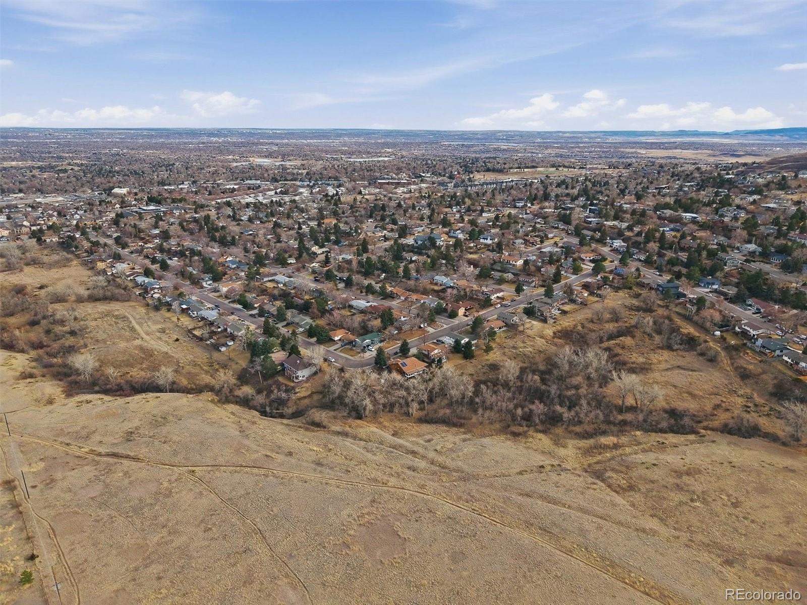 412 S Devinney Street