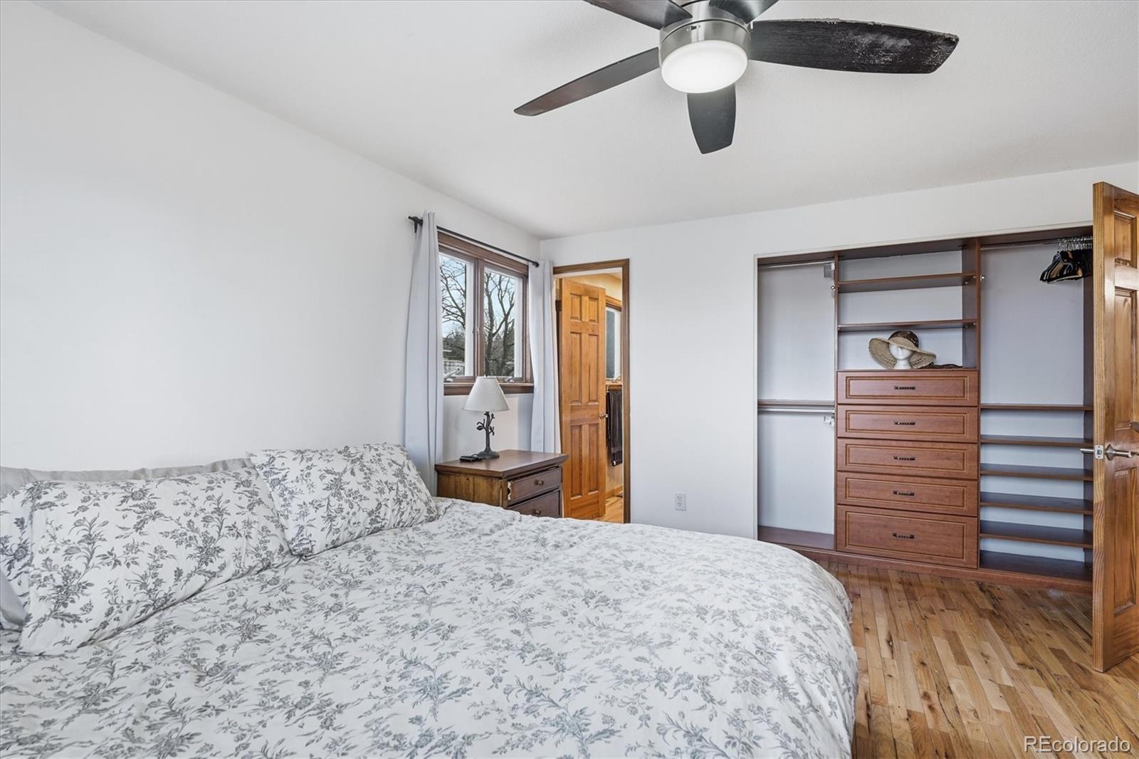 412 S Devinney Street