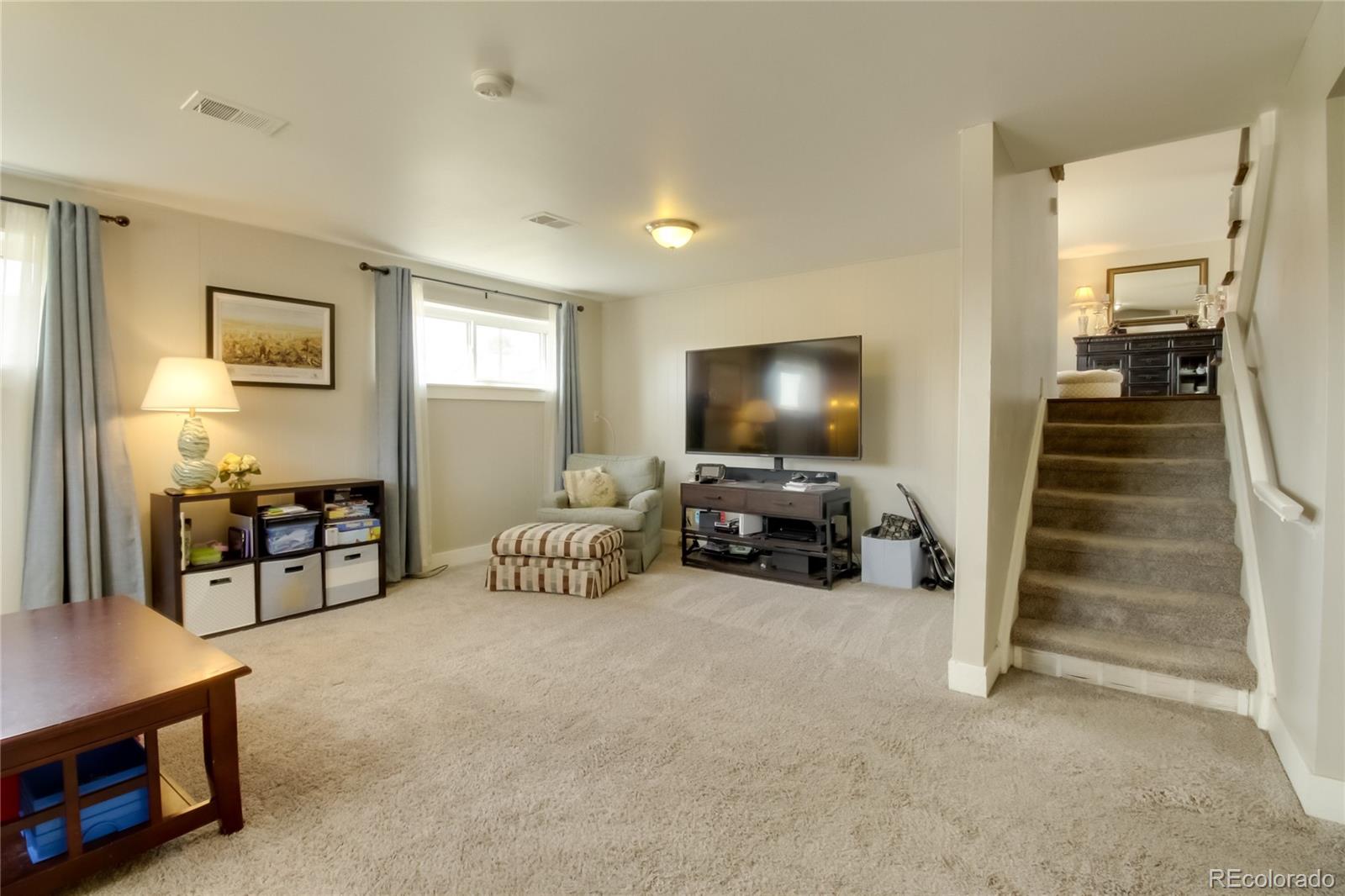 10776 Livingston Drive
