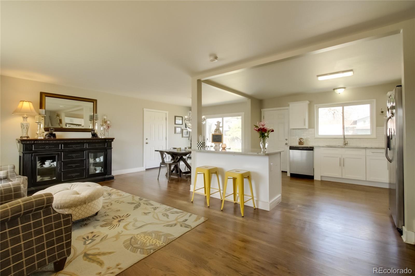 10776 Livingston Drive