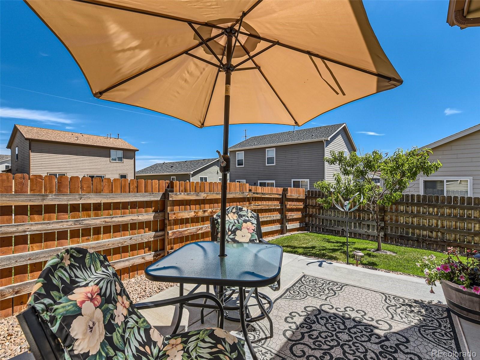 1782 Topanga Way