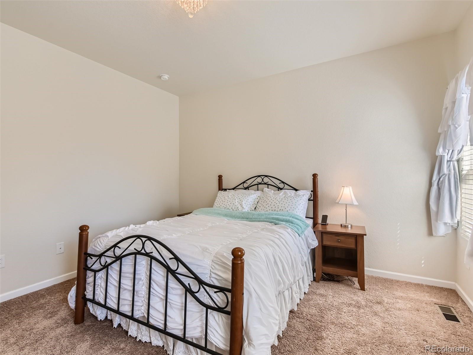 1782 Topanga Way