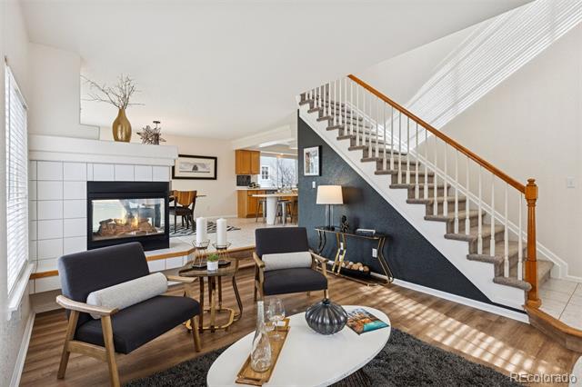 1219 Laurenwood Way