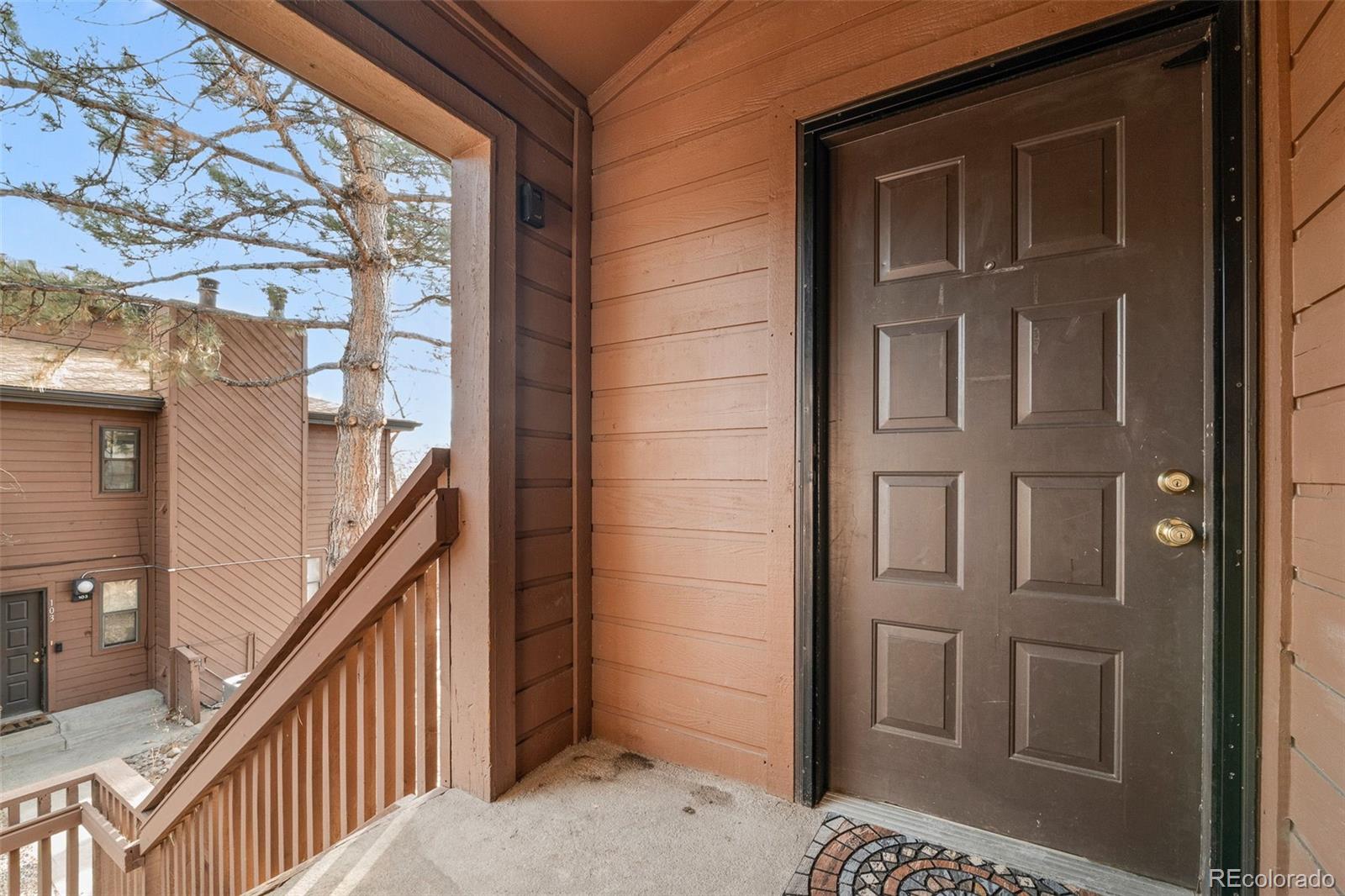 540 S Forest Street Unit: 6-203