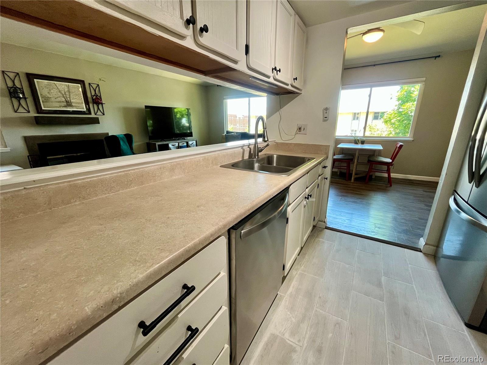 540 S Forest Street Unit: 6-203