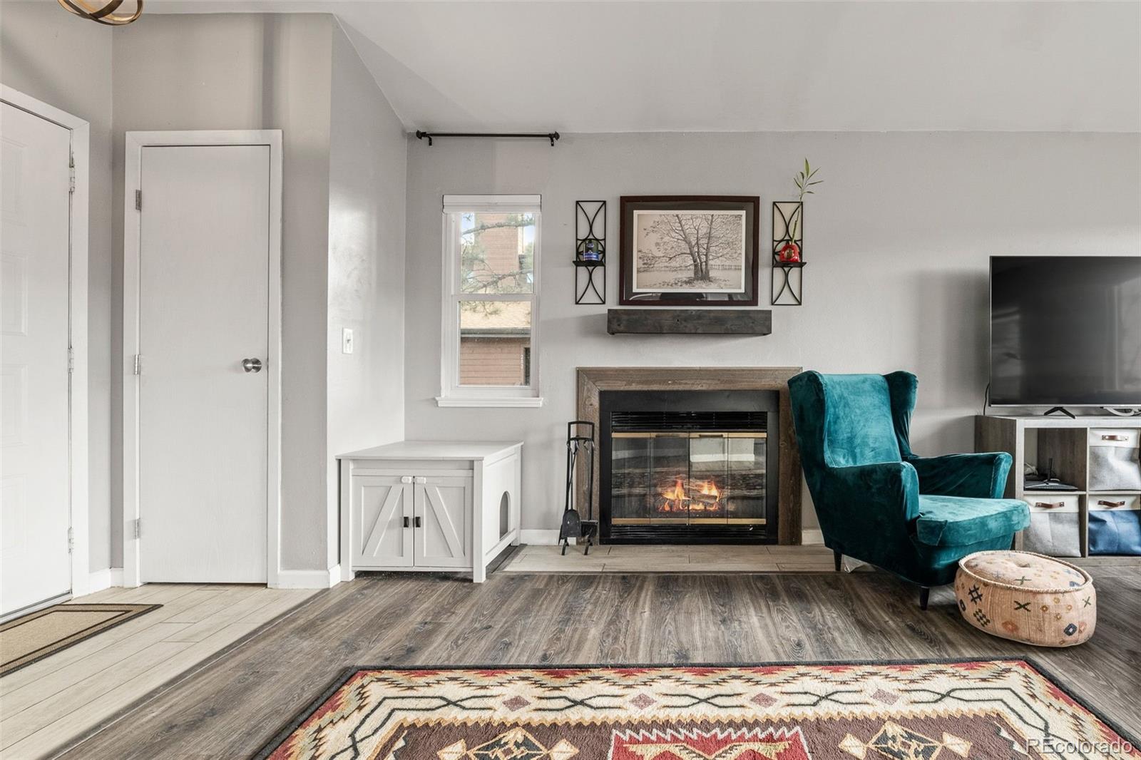 540 S Forest Street Unit: 6-203