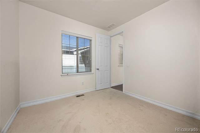 8464 E 55th Place