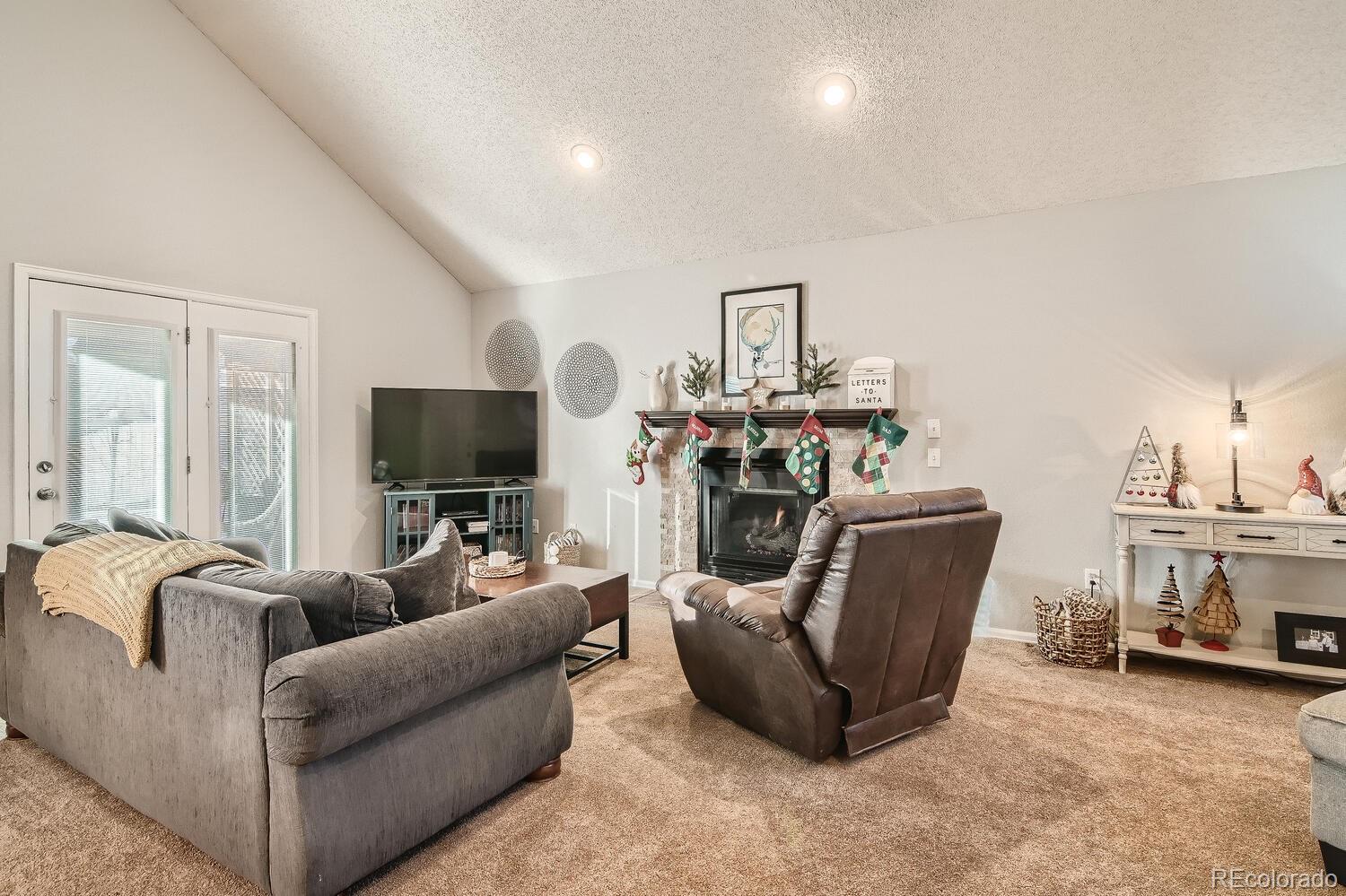 9639 Teller Court