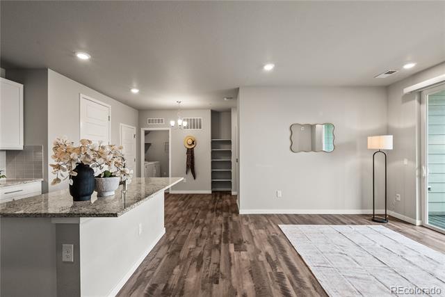 9287 Twenty Mile Road Unit: 306