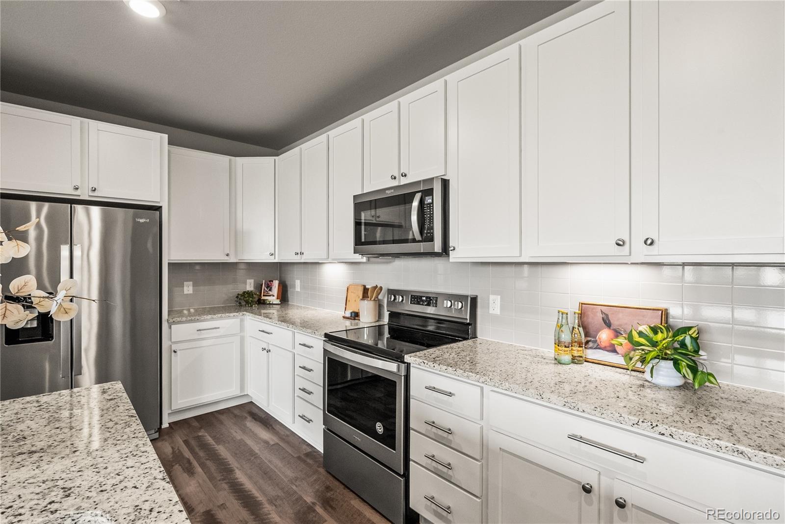9287 Twenty Mile Road Unit: 306