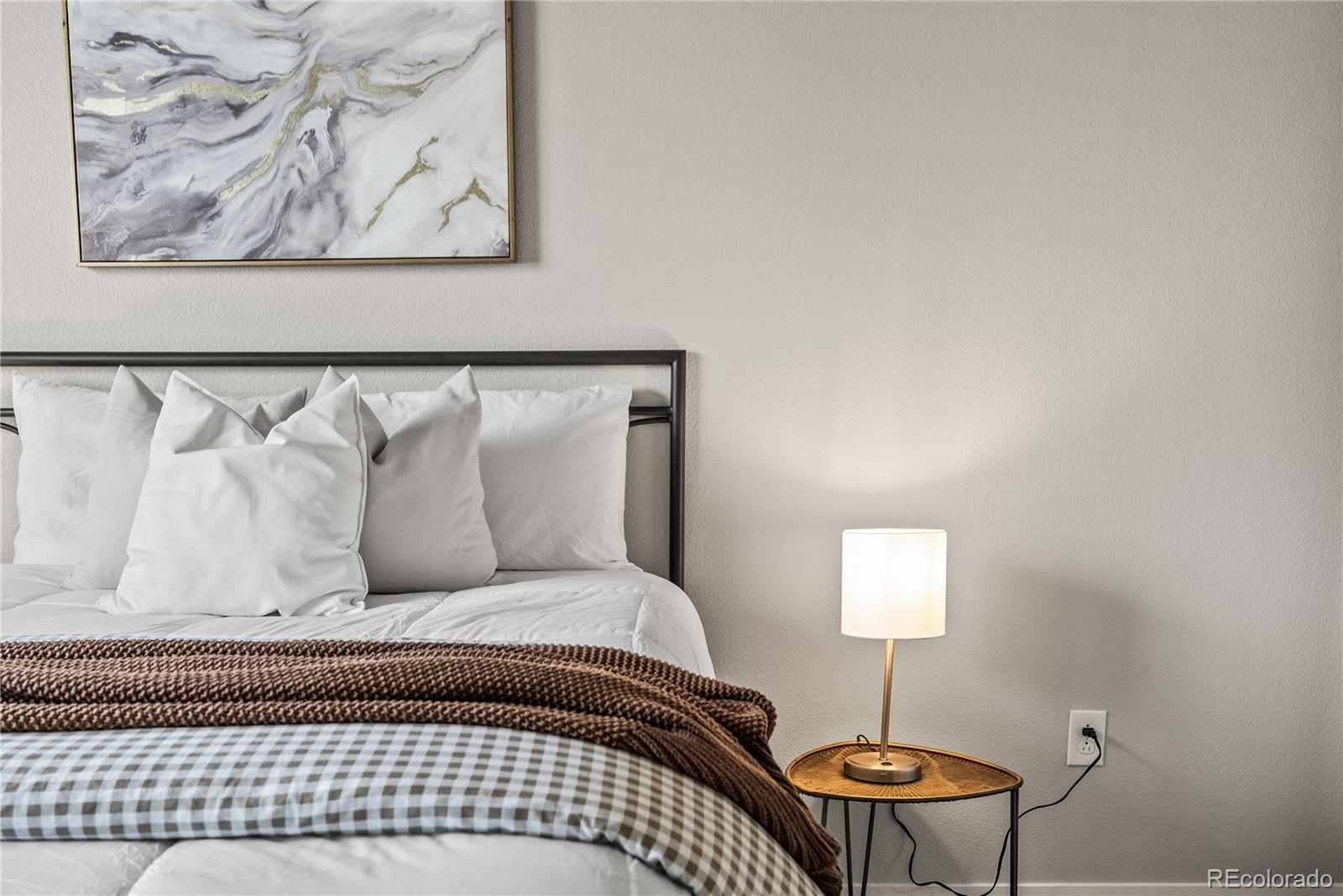 9287 Twenty Mile Road Unit: 306