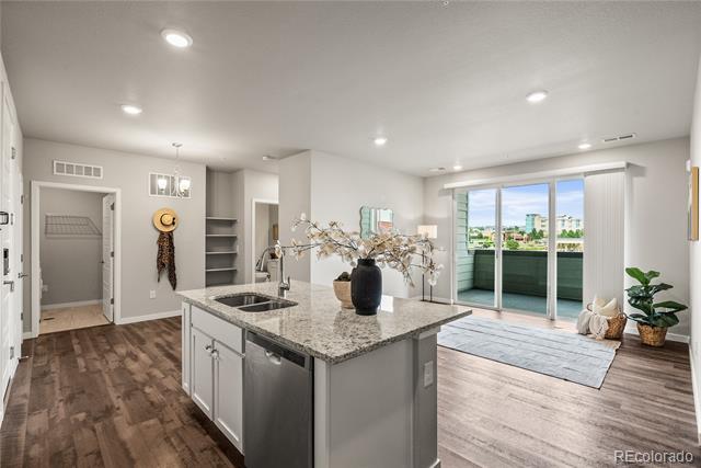 9287 Twenty Mile Road Unit: 306