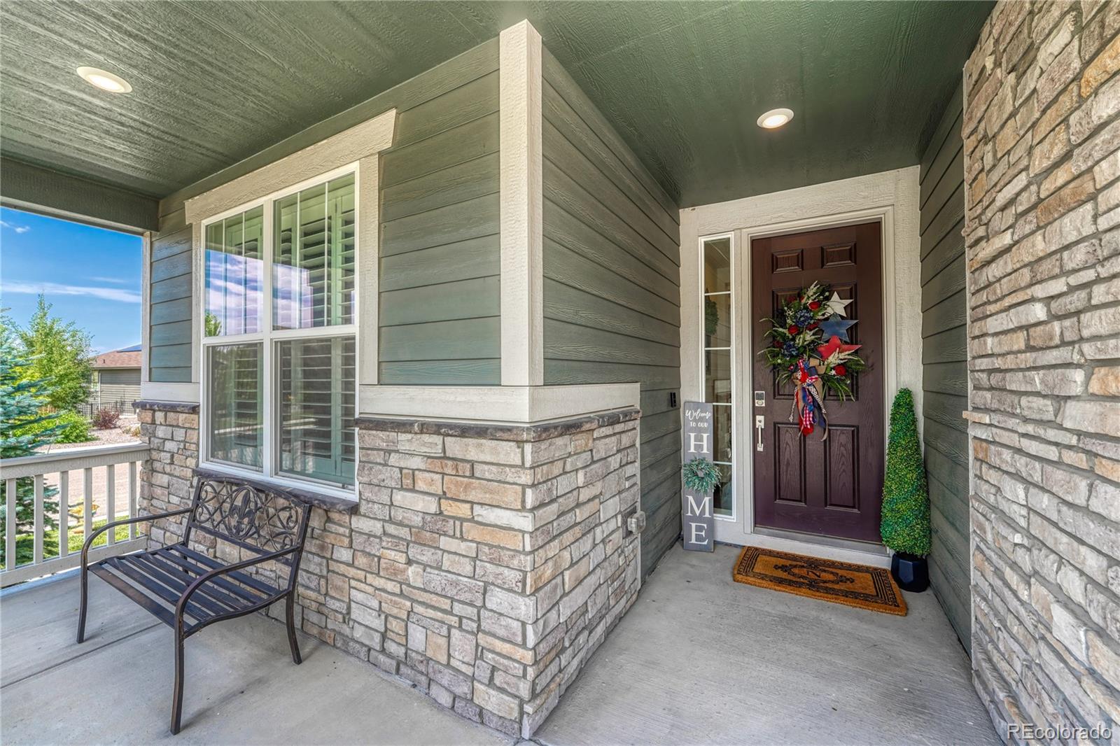 27819 E Clifton Place