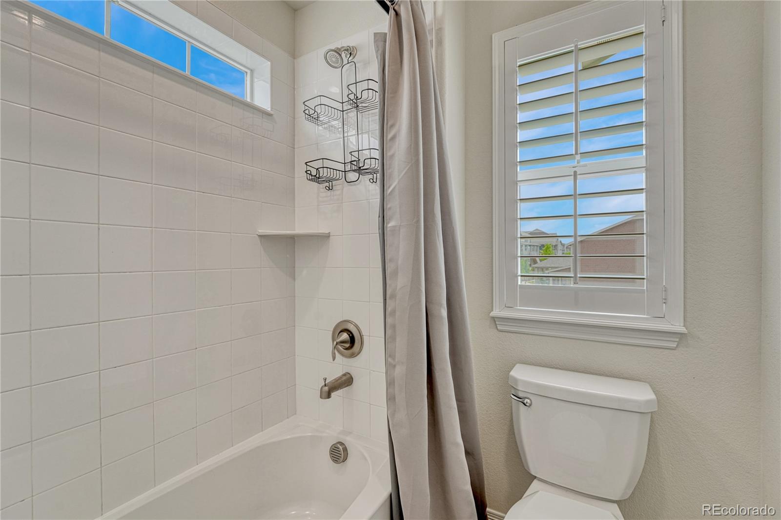 27819 E Clifton Place