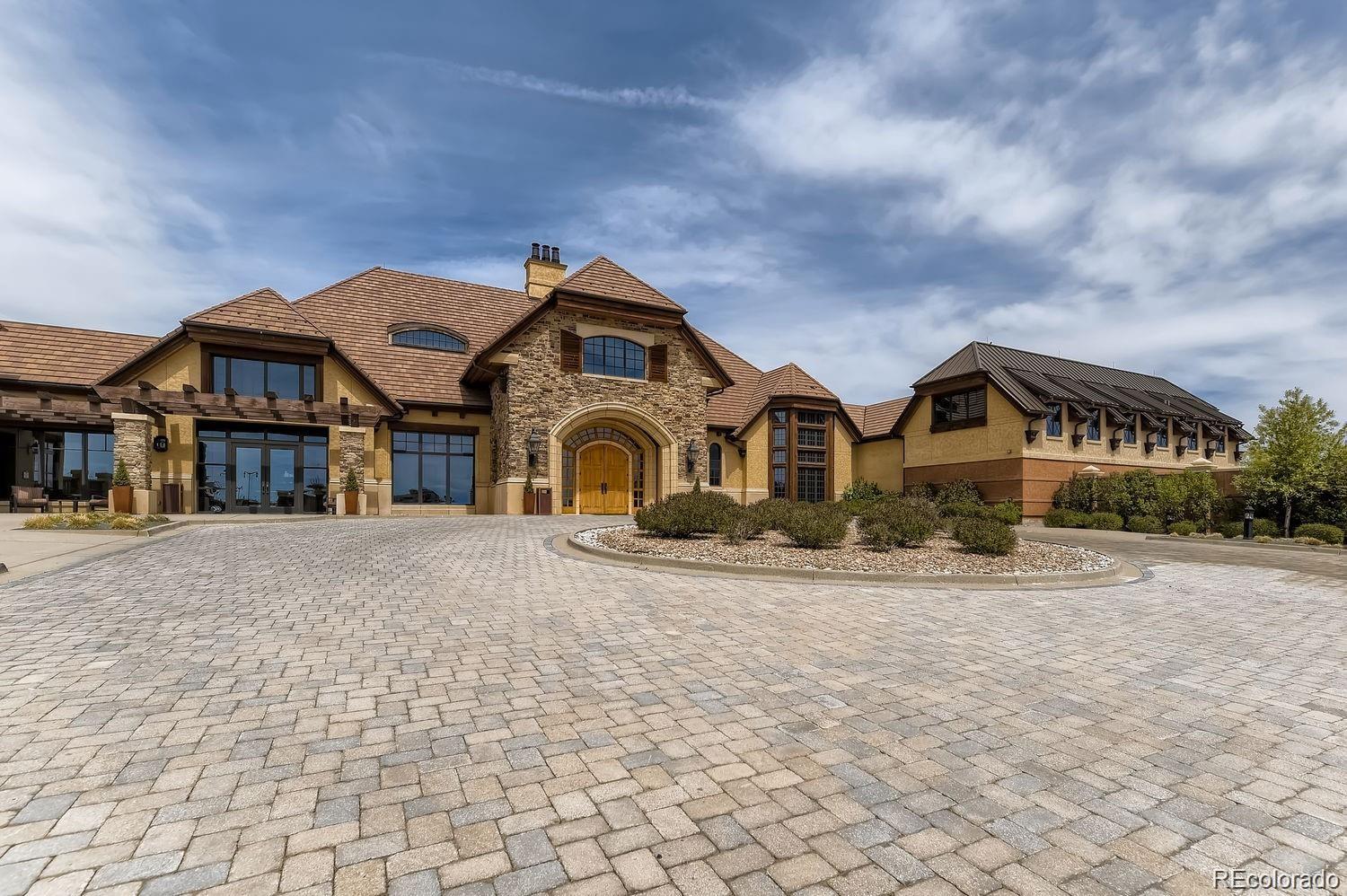 27819 E Clifton Place