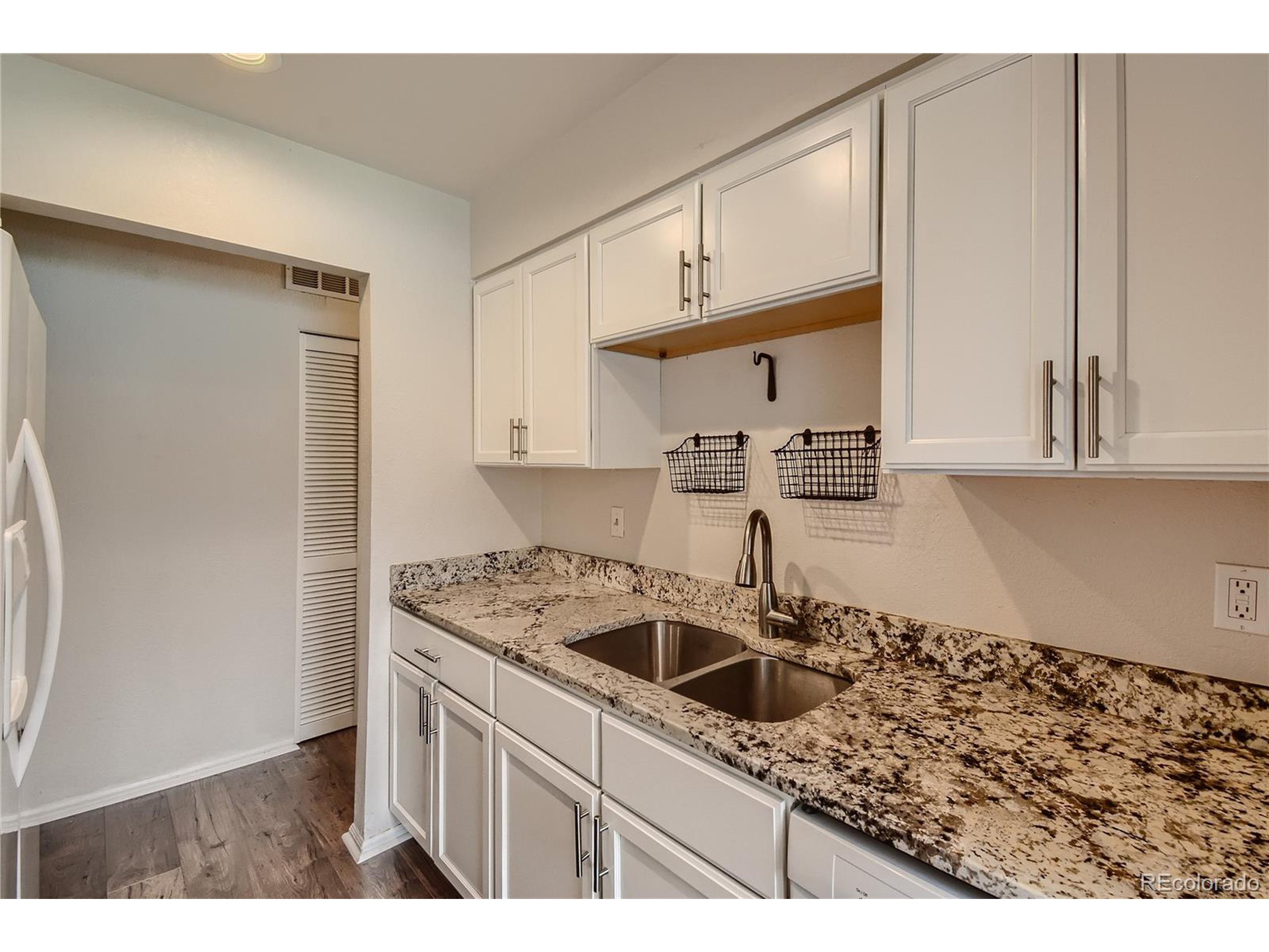 8344 S Everett Way Unit: C