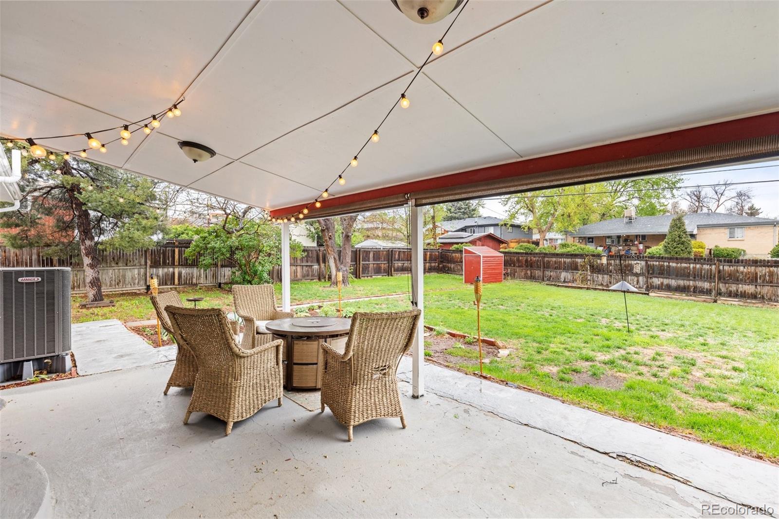 3379 W Wagon Trail Drive
