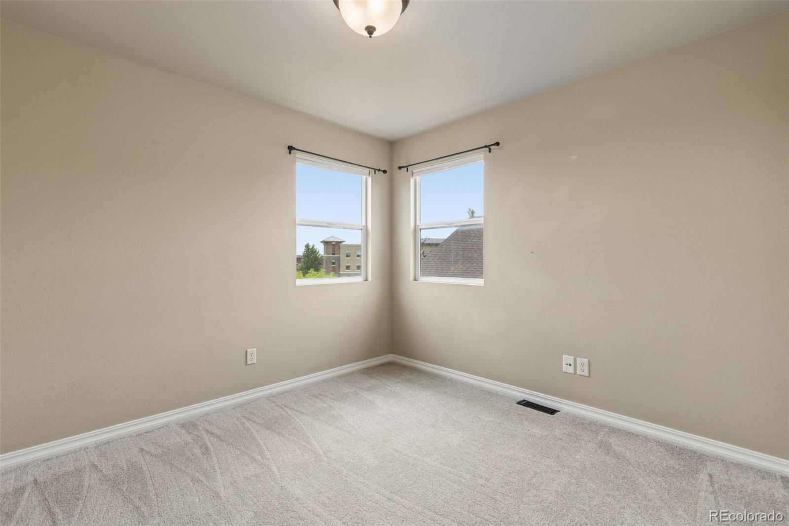 5011 Petrified Forest Trail