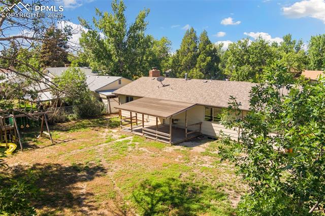 1211 Moffat Circle
