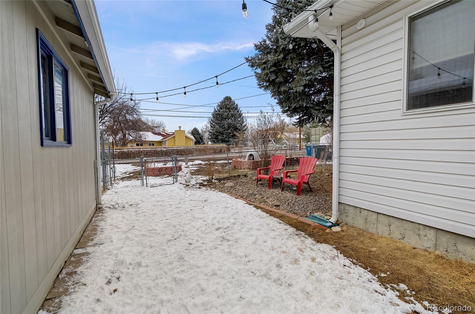 9030 W 64th Place