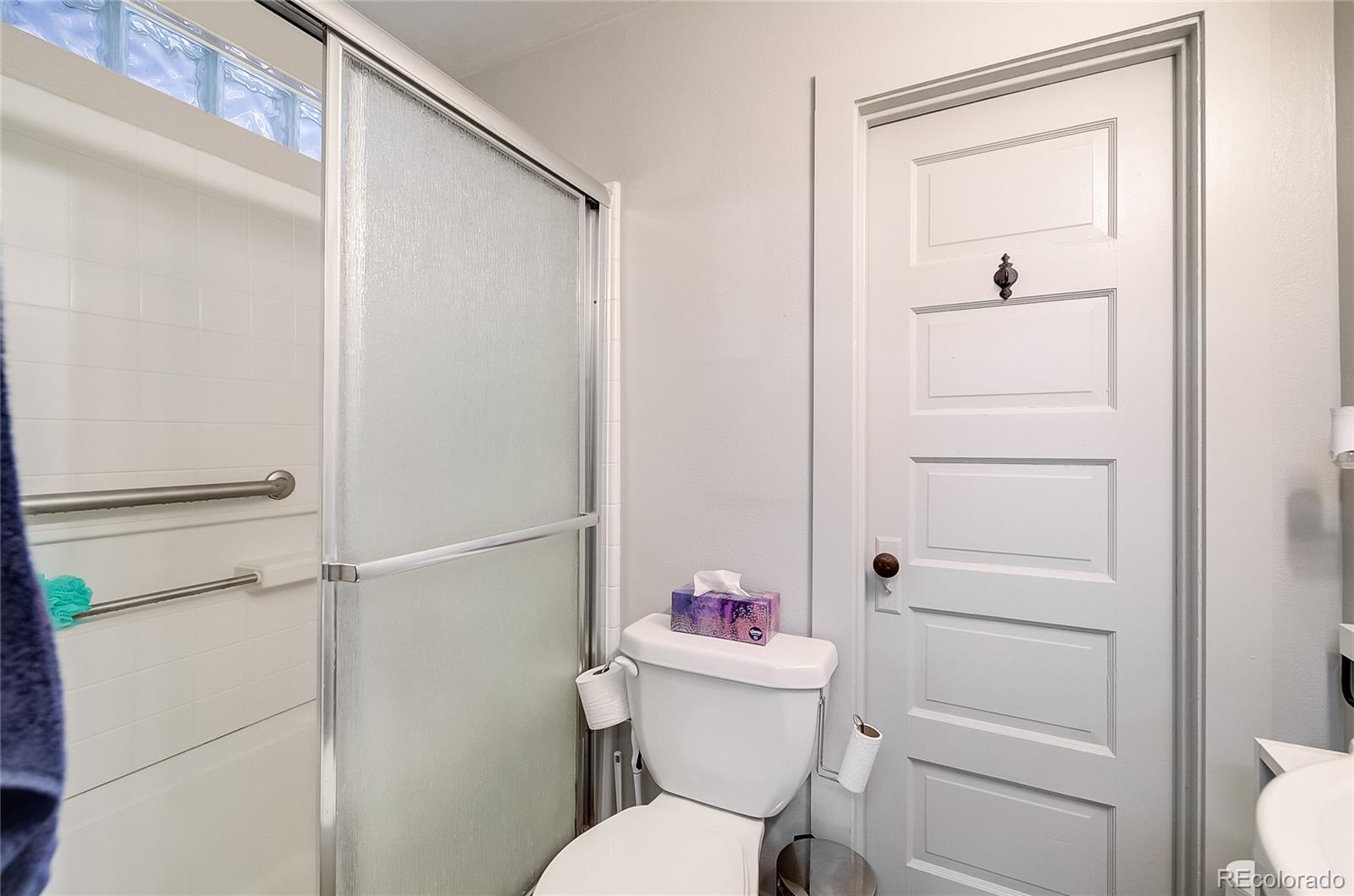 9030 W 64th Place