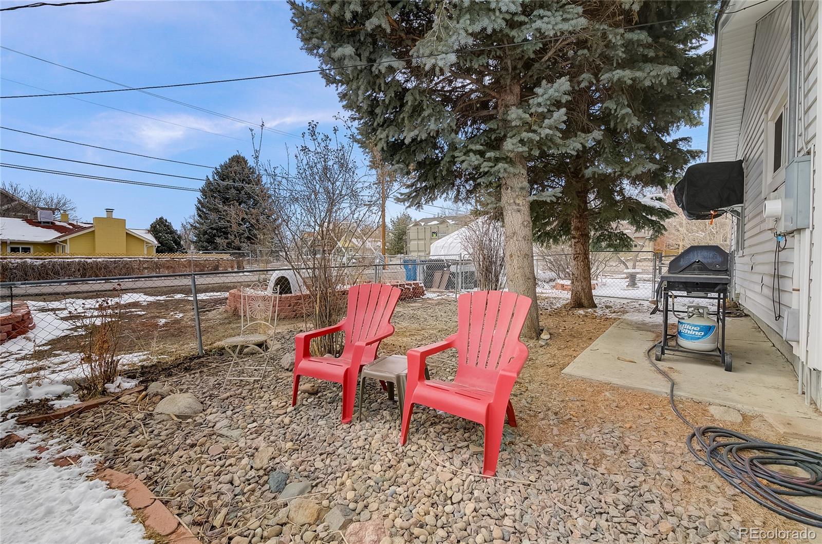 9030 W 64th Place