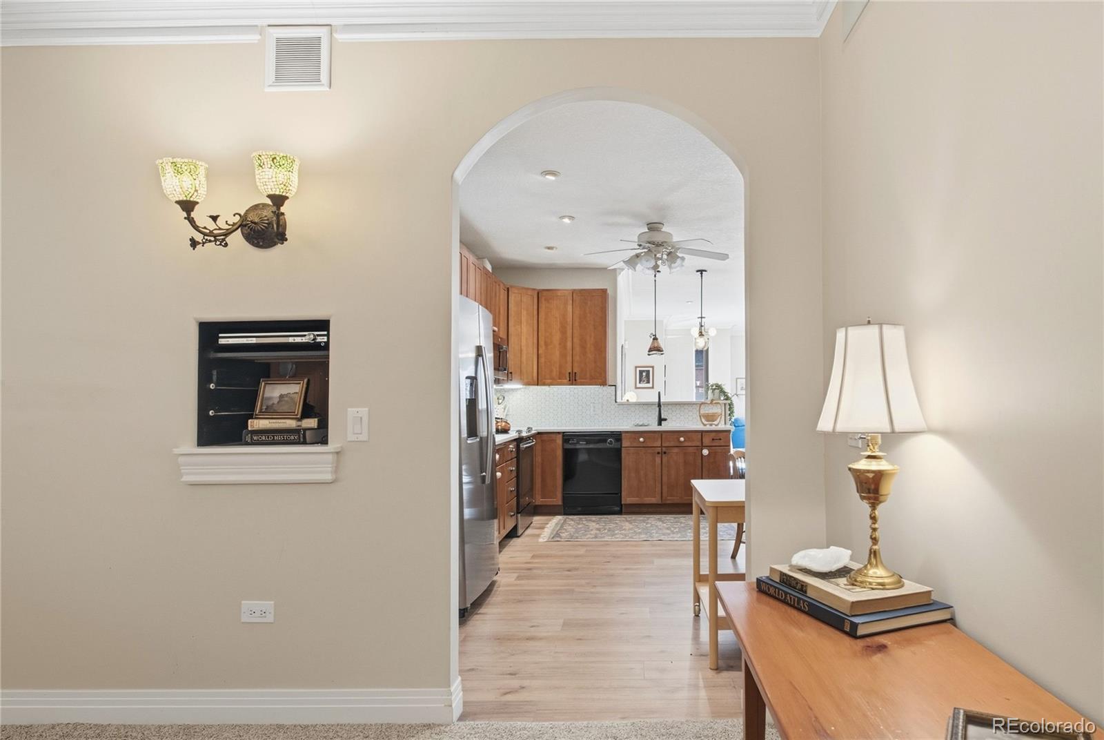 230 Poplar Street Unit: G