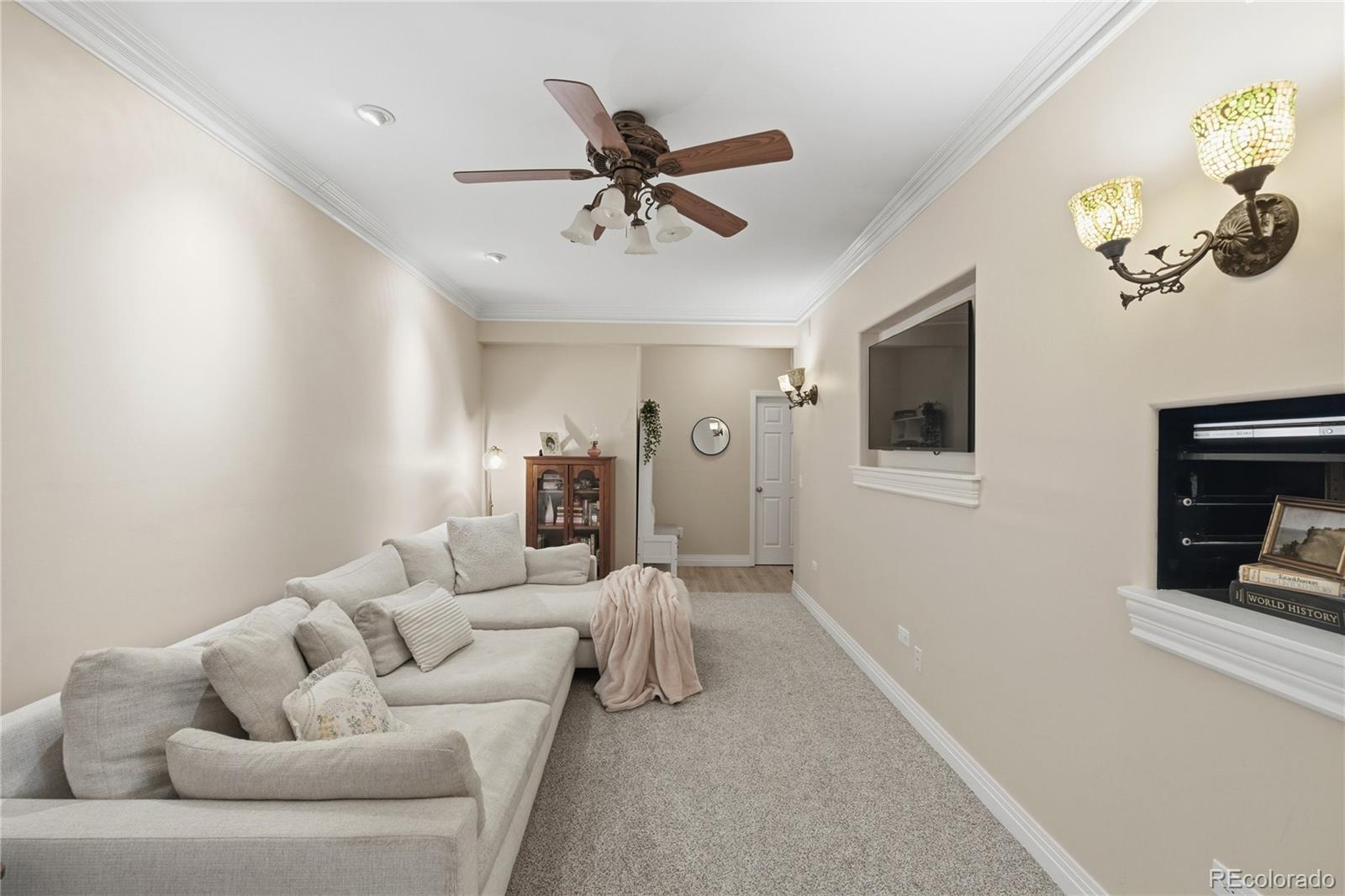 230 Poplar Street Unit: G